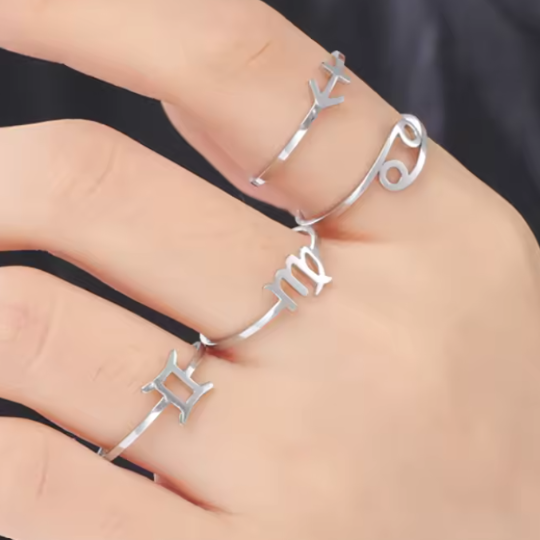 Anillo Plateado con Símbolo de PISCIS