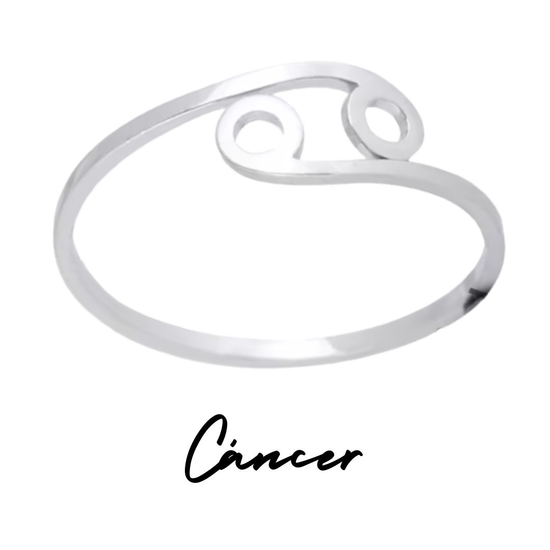 Anillo Plateado con Símbolo de CÁNCER