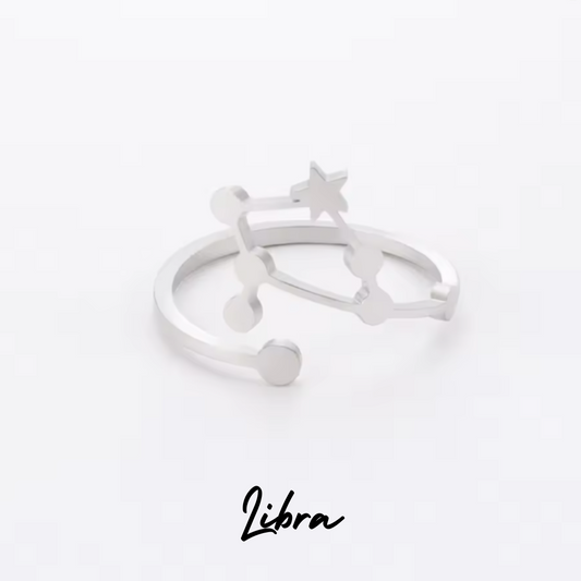Anillo Plateado con Constelación de LIBRA