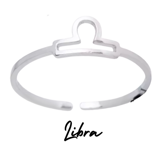 Anillo Plateado con Símbolo de LIBRA